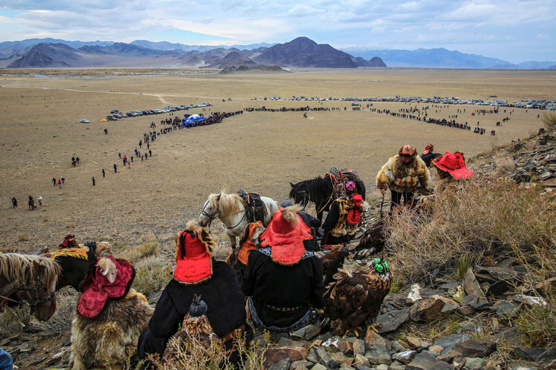 golden eagle festival mongolia 